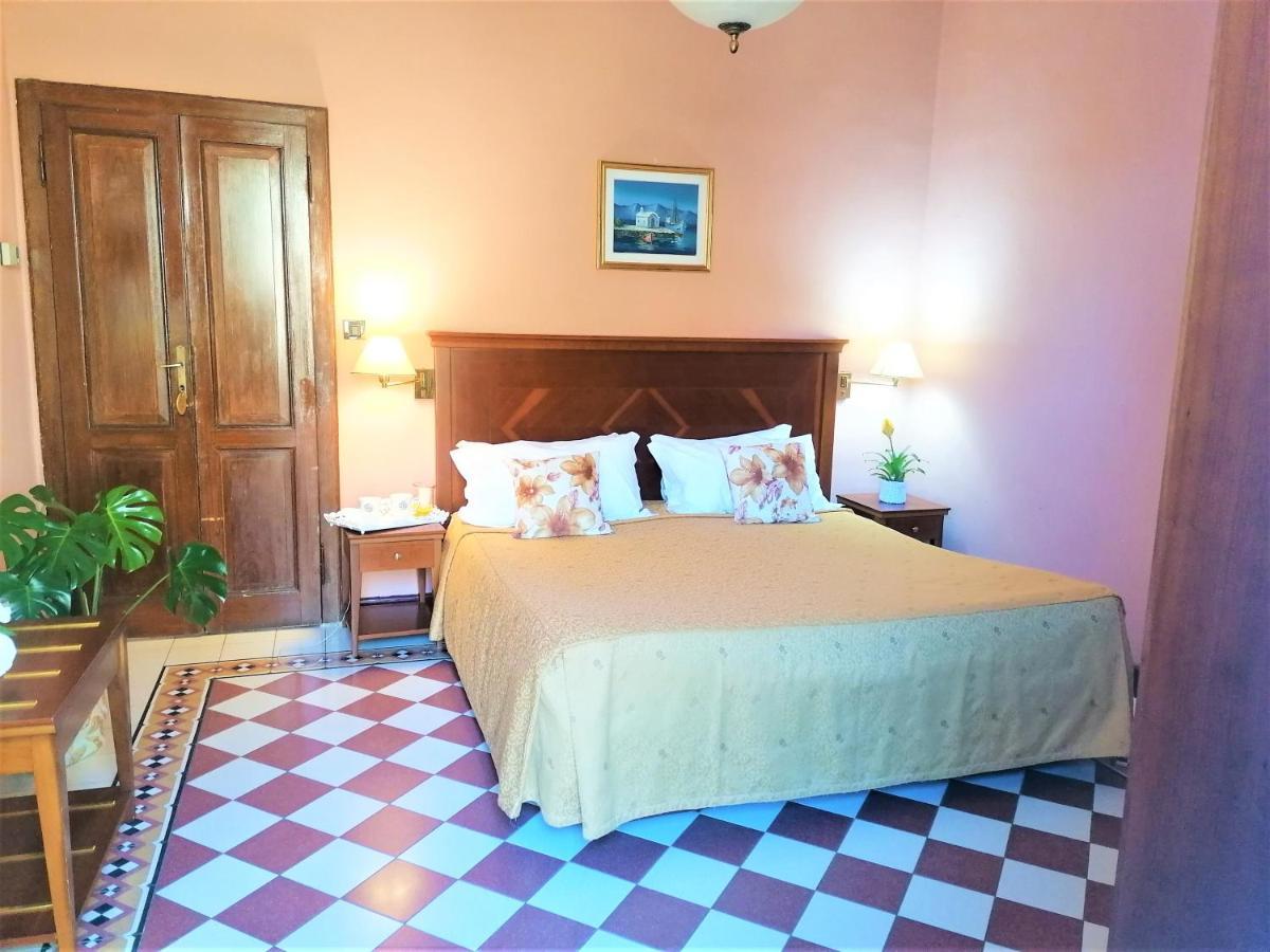 Hotel La Rondinella Cannero Riviera Eksteriør bilde