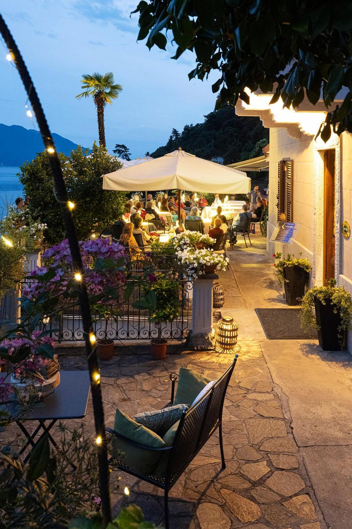 Hotel La Rondinella Cannero Riviera Eksteriør bilde